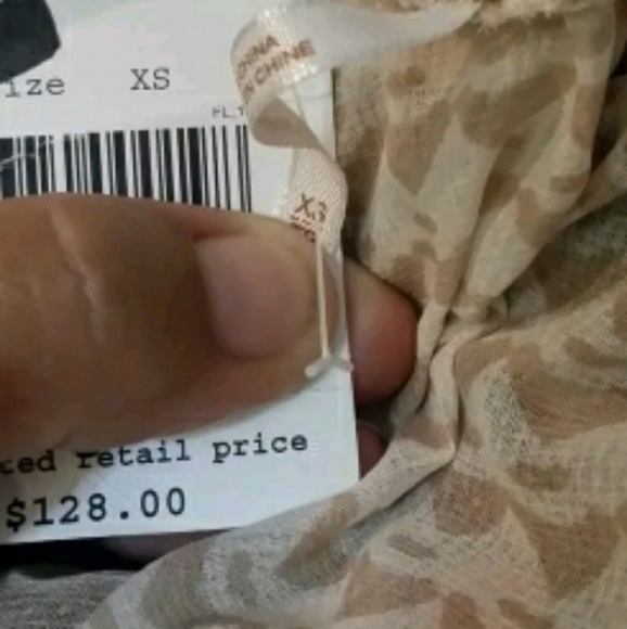 Free People Chiffon Peplum surplice V neck size XS - Picture 5 of 5